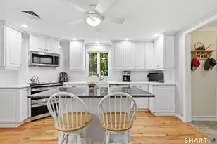 67 Deepwood Dr, Avon, CT 06001 - Photo 11