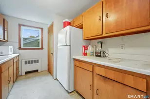 3770 Broadbridge Ave, Stratford, CT 06614 - Photo 15