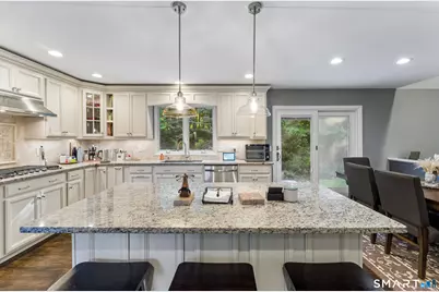 32 Yogananda Street, Newtown, CT 06482 - Photo 9