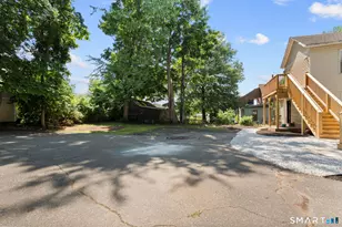 106 Birch St, Manchester, CT 06040 - Photo 9