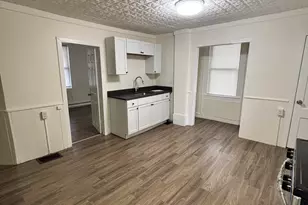 106 Birch St, Manchester, CT 06040 - Photo 1