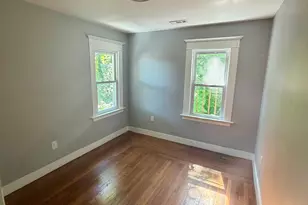 32 Alstrum St, Hamden, CT 06514 - Photo 9