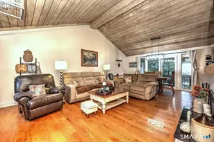 138 Bison Ln, Stratford, CT 06614 - Photo 17