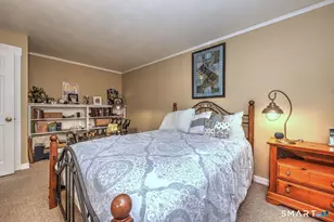 138 Bison Ln, Stratford, CT 06614 - Photo 33