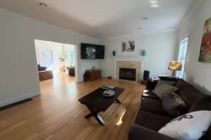 25 Bauer Pl Ext, Westport, CT 06880 - Photo 13