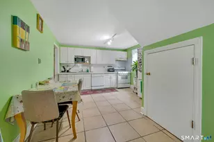114 Pine Hill Ave, Stamford, CT 06906 - Photo 11