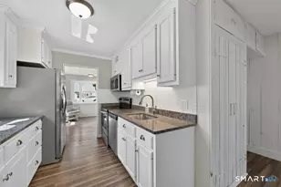 14 Homesdale Ave, Southington, CT 06489 - Photo 9
