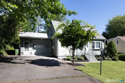 34 Overlook Avenue, Middletown, CT 06457 - Photo 1