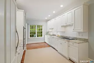 197 Park St, New Canaan, CT 06840 - Photo 15