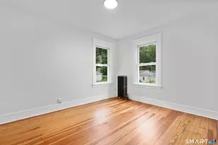 37 Gridley St, Bristol, CT 06010 - Photo 9