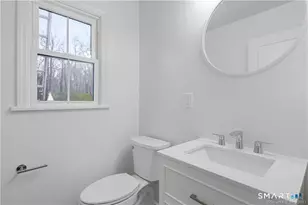 10 Grace St, New Canaan, CT 06840 - Photo 17