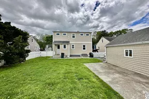 33 Emerson St, Norwalk, CT 06855 - Photo 33