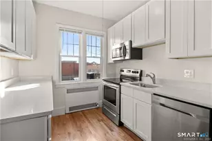4 Highland St, West Hartford, CT 06119 - Photo 13