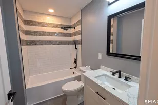 544 Wintergreen Ave, Hamden, CT 06514 - Photo 11