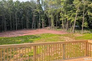 544 Wintergreen Ave, Hamden, CT 06514 - Photo 13