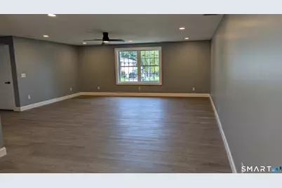 544 Wintergreen Avenue, Hamden, CT 06514 - Photo 15