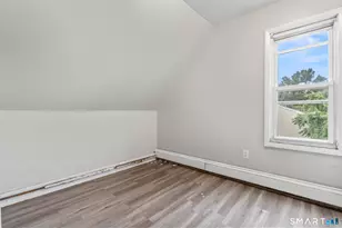 124 Cleveland Ave, Bridgeport, CT 06605 - Photo 23