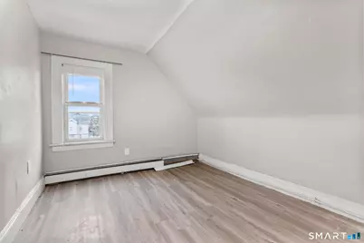124 Cleveland Avenue, Bridgeport, CT 06605 - Photo 21