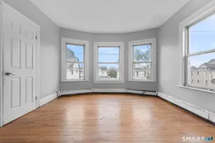 124 Cleveland Ave, Bridgeport, CT 06605 - Photo 27