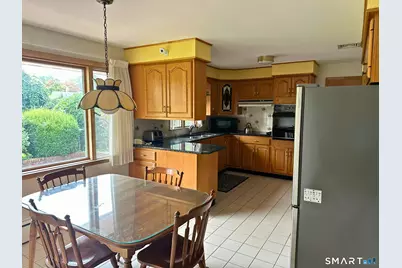 307 Highland Drive, Waterbury, CT 06708 - Photo 13