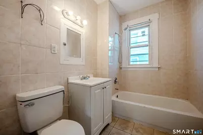 422 Allen Street, New Britain, CT 06053 - Photo 3