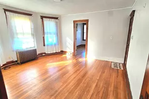 181 Bond St, Hartford, CT 06114 - Photo 5