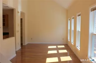 945 State St, New Haven, CT 06511 - Photo 3