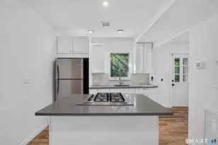 18 Fairfield Woods Rd, Fairfield, CT 06825 - Photo 5