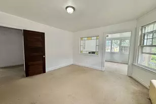 28 Kenyon St, Hartford, CT 06105 - Photo 17