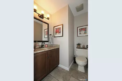 1300 Cambridge Drive, Windsor, CT 06095 - Photo 13
