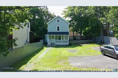 28 Quinlan Avenue, Meriden, CT 06451 - Photo 5