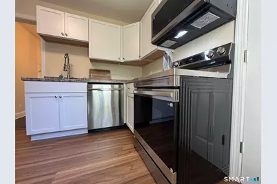 28 Quinlan Avenue, Meriden, CT 06451 - Photo 13
