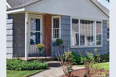 18 Shepard Street, Old Saybrook, CT 06475 - Photo 5