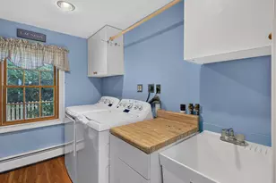 18 Shepard St, Old Saybrook, CT 06475 - Photo 23