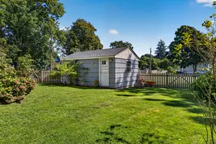 18 Shepard St, Old Saybrook, CT 06475 - Photo 35