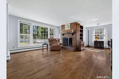 18 Shepard Street, Old Saybrook, CT 06475 - Photo 9