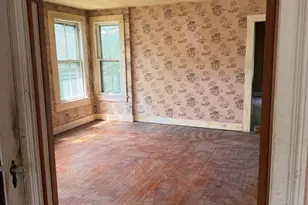 66 Newton St, Meriden, CT 06450 - Photo 13