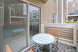 21 Harbour Close, New Haven, CT 06405 - Photo 29