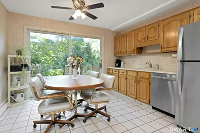 568 Hunting Ridge Road, Stamford, CT 06903 - Photo 7