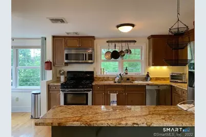 71-C Osborne Avenue #C2, Norwalk, CT 06855 - Photo 5