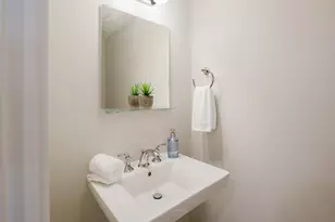 1385 Washington Blvd, Stamford, CT 06902 - Photo 9