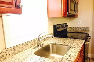 569 Hope St, Stamford, CT 06907 - Photo 7