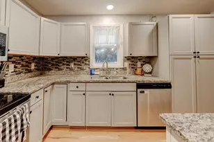 307 Mansfield Rd, Ashford, CT 06278 - Photo 13