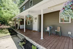 307 Mansfield Rd, Ashford, CT 06278 - Photo 3