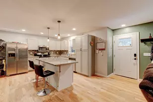 307 Mansfield Rd, Ashford, CT 06278 - Photo 9