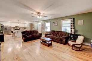 307 Mansfield Rd, Ashford, CT 06278 - Photo 5