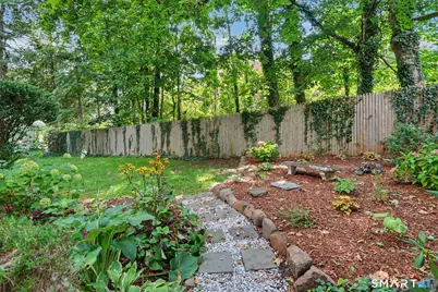 8 Saint Ronan Terrace, New Haven, CT 06511 - Photo 33
