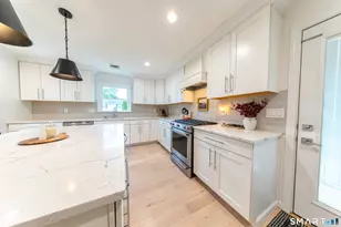 6 Liberty St, Milford, CT 06460 - Photo 3