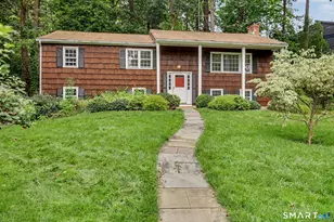 11 Lycett Ct, Norwalk, CT 06850 - Photo 1