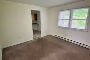 99 Maple Ave, Bristol, CT 06010 - Photo 9